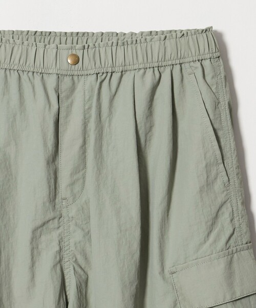 green label relaxing(グリーンレーベルリラクシング)の「ウスカル カーゴパンツ UVカット 撥水 接触冷感(カーゴパンツ・レディース・ダークグレー/オリーブ・38/36)」の21枚目の写真