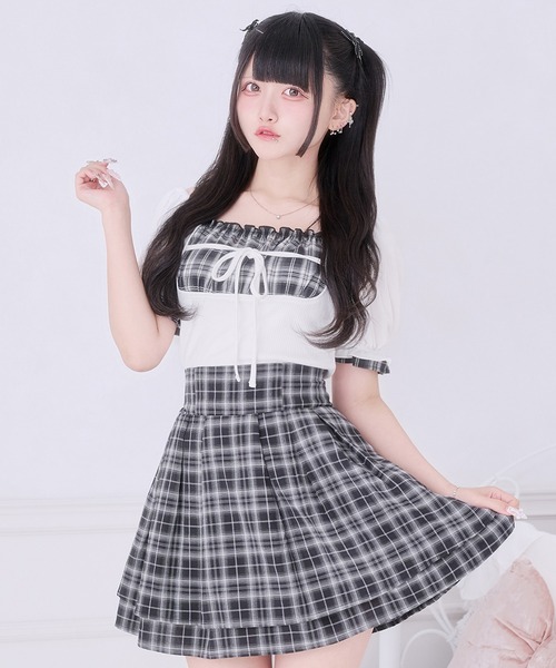 Pal elfy(パルエルフィー)の「エプロンデザインリボントップス(Tシャツ/カットソー・レディース・ブルー/ブラック/オフホワイト/ピンク・フリー)」の2枚目の写真
