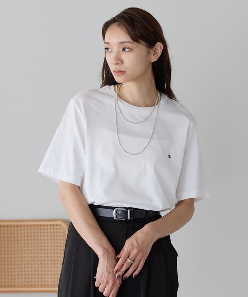 TOMMY HILFIGER(トミーヒルフィガー)の「【TOMMY HILFIGER/トミーヒルフィガー】Core Flag Tee オーバーサイズ フラッグ刺繍 半袖Tシャツ ユニセックス(Tシャツ/カットソー・レディース・ブラック/ネイビー/グレー/ホワイト・L/M/S)」の6枚目の写真