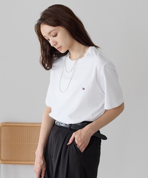 TOMMY HILFIGER(トミーヒルフィガー)の「【TOMMY HILFIGER/トミーヒルフィガー】Core Flag Tee オーバーサイズ フラッグ刺繍 半袖Tシャツ ユニセックス(Tシャツ/カットソー・レディース・ブラック/ネイビー/グレー/ホワイト・L/M/S)」の12枚目の写真