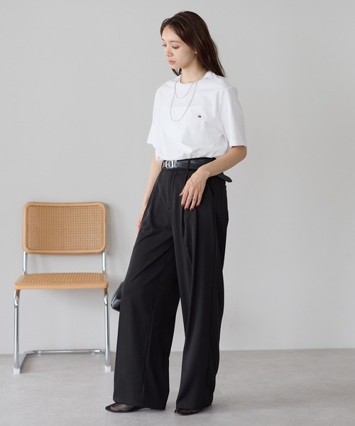 TOMMY HILFIGER(トミーヒルフィガー)の「【TOMMY HILFIGER/トミーヒルフィガー】Core Flag Tee オーバーサイズ フラッグ刺繍 半袖Tシャツ ユニセックス(Tシャツ/カットソー・レディース・ブラック/ネイビー/グレー/ホワイト・L/M/S)」の10枚目の写真