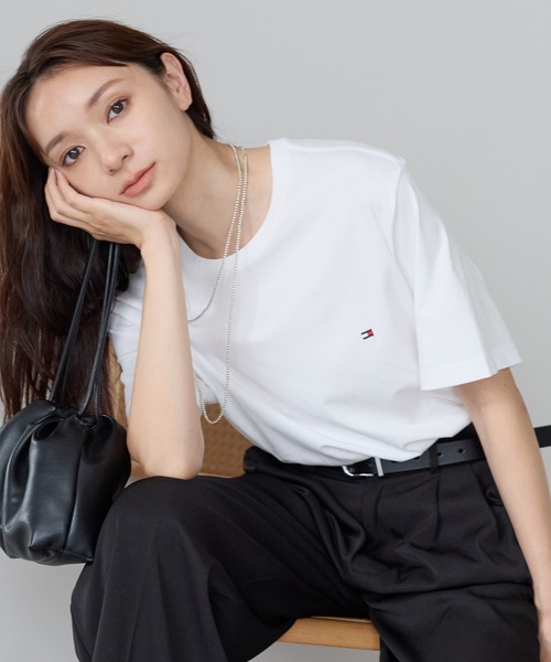 TOMMY HILFIGER(トミーヒルフィガー)の「【TOMMY HILFIGER/トミーヒルフィガー】Core Flag Tee オーバーサイズ フラッグ刺繍 半袖Tシャツ ユニセックス(Tシャツ/カットソー・レディース・ブラック/ネイビー/グレー/ホワイト・L/M/S)」の16枚目の写真