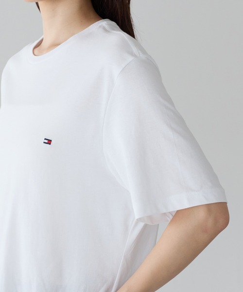 TOMMY HILFIGER(トミーヒルフィガー)の「【TOMMY HILFIGER/トミーヒルフィガー】Core Flag Tee オーバーサイズ フラッグ刺繍 半袖Tシャツ ユニセックス(Tシャツ/カットソー・レディース・ブラック/ネイビー/グレー/ホワイト・L/M/S)」の19枚目の写真