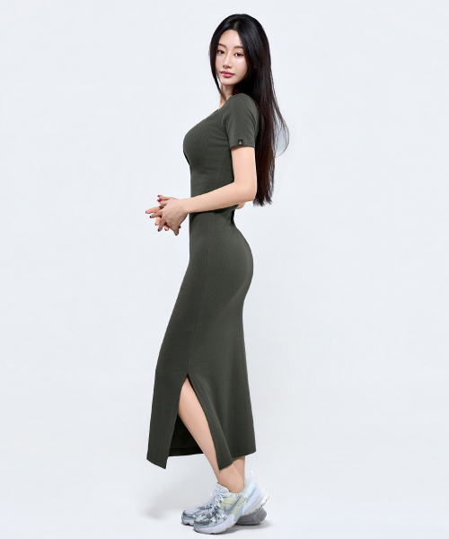 PHYSICAL GARMENTS（フィジカルガーメンツ）の「P5087 半袖スリム切り替えワンピース [4COLOR]（ワンピース・レディース・ピンク/チャコール/ブラウン/ブラック・FREE）」の21枚目の写真
