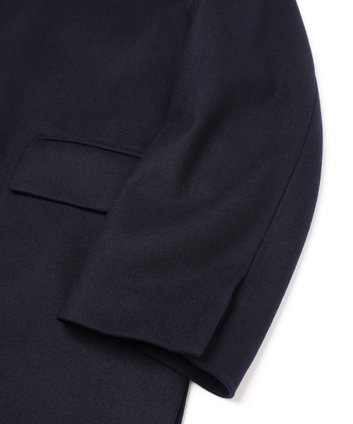 CULLNI(クルニ)の「Signature Melton Suspender Belt Chester Coat(チェスターコート・メンズ・ネイビー/アッシュブラウン/ブルーグリーン/ブラック・2/1)」の17枚目の写真