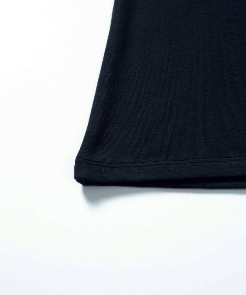ASON（アズオン）の「EVER BUTTON TEE / NAVY（Tシャツ/カットソー・レディース・その他・FREE）」の7枚目の写真