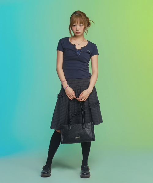 ASON（アズオン）の「EVER BUTTON TEE / NAVY（Tシャツ/カットソー・レディース・その他・FREE）」の10枚目の写真