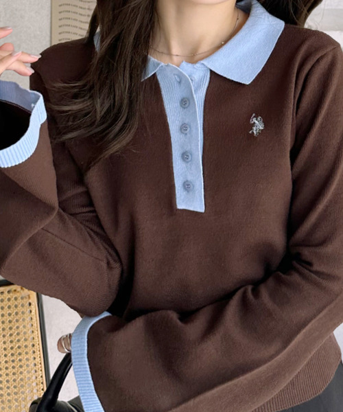 U.S. POLO ASSN.（ユーエスポロアッスン）の「【Ada.別注 U.S. POLO ASSN.】 バイカラー ポロ襟 フレアスリーブ ニット（ポロシャツ・レディース・ブラウン/ネイビー・L/M）」の21枚目の写真