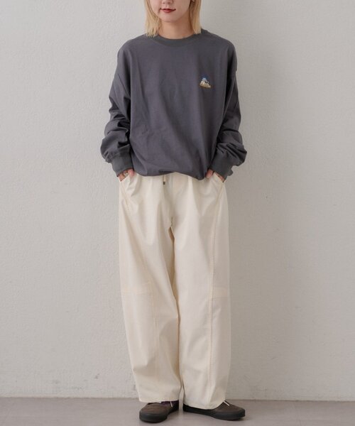 CIAOPANIC TYPY(チャオパニックティピー)の「【DOG&OJISAN】ワンポイント刺繍ロンTEE(Tシャツ/カットソー・メンズ・ベージュ/チャコールグレー/グレー/ホワイト・LARGE/MEDIUM)」の16枚目の写真