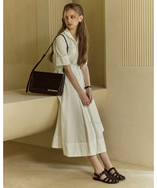 MARHEN.J（マルヘンジェイ）の「エリン (ELIN) スクエア ショルダーバッグ（メッセンジャーバッグ・レディース・ブラック/ブラウン/サンドベージュ・FREE）」の6枚目の写真