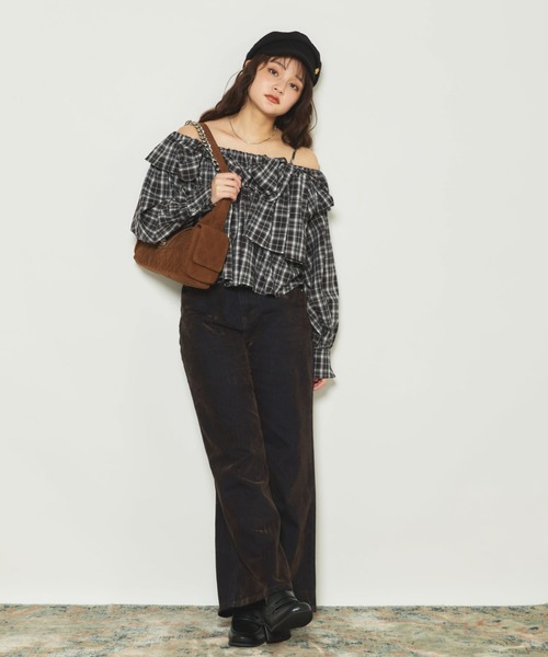 archives（アルシーヴ）の「フロッキーストレートフレアデニムパンツ（デニムパンツ・レディース・ブラウン/ブラック・SMALL/MEDIUM）」の15枚目の写真