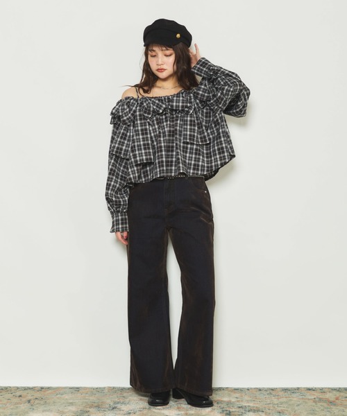 archives（アルシーヴ）の「フロッキーストレートフレアデニムパンツ（デニムパンツ・レディース・ブラウン/ブラック・SMALL/MEDIUM）」の18枚目の写真