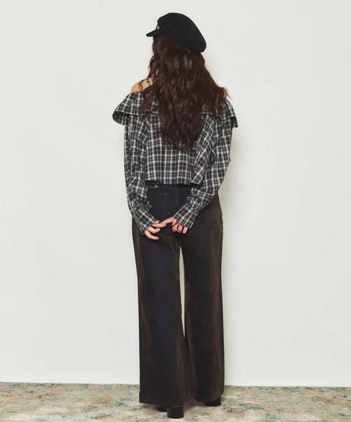 archives（アルシーヴ）の「フロッキーストレートフレアデニムパンツ（デニムパンツ・レディース・ブラウン/ブラック・SMALL/MEDIUM）」の20枚目の写真