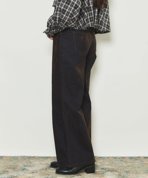 archives（アルシーヴ）の「フロッキーストレートフレアデニムパンツ（デニムパンツ・レディース・ブラウン/ブラック・SMALL/MEDIUM）」の14枚目の写真