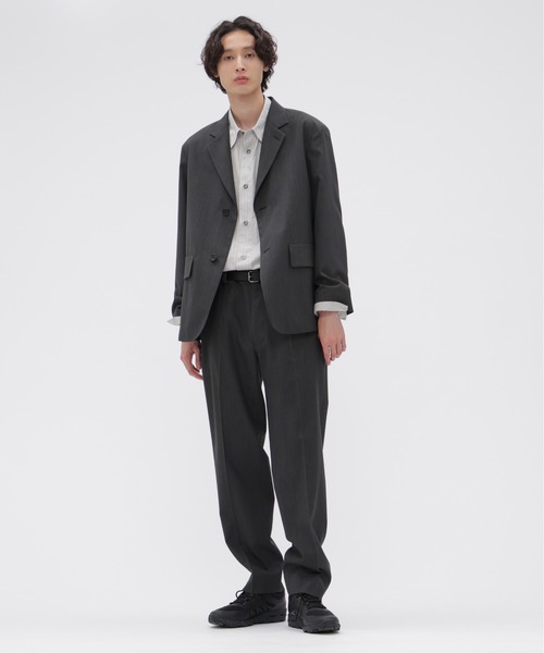 MARGARET HOWELL(マーガレットハウエル)の「DRY WOOL SUITING(テーラードジャケット・メンズ・チャコール・LARGE/MEDIUM/SMALL)」の2枚目の写真