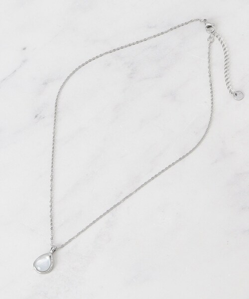 SHOO・LA・RUE(シューラルー)の「【ステンレス】ポイントモチーフネックレス(ネックレス・レディース・シルバー系1/シルバー系2/シルバー系・00)」の6枚目の写真
