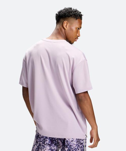 UNDER ARMOUR(アンダーアーマー)の「UAストリートクエスト ショートスリーブ Tシャツ(バスケットボール/メンズ)(Tシャツ/カットソー・メンズ・スモークピンク・XL/L/M/S/2XL/3XL)」の5枚目の写真