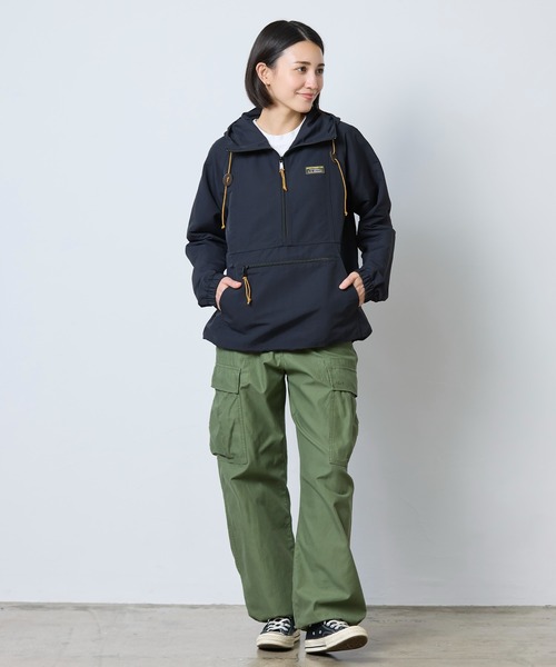 L.L.Bean(エルエルビーン)の「マウンテン・クラシック・アノラック 米国フィット・プチ(マウンテンパーカー・レディース・ブラック・SMALL/X-SMALL/LARGE/MEDIUM)」の10枚目の写真