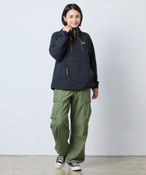L.L.Bean(エルエルビーン)の「マウンテン・クラシック・アノラック 米国フィット・プチ(マウンテンパーカー・レディース・ブラック・SMALL/X-SMALL/LARGE/MEDIUM)」の12枚目の写真