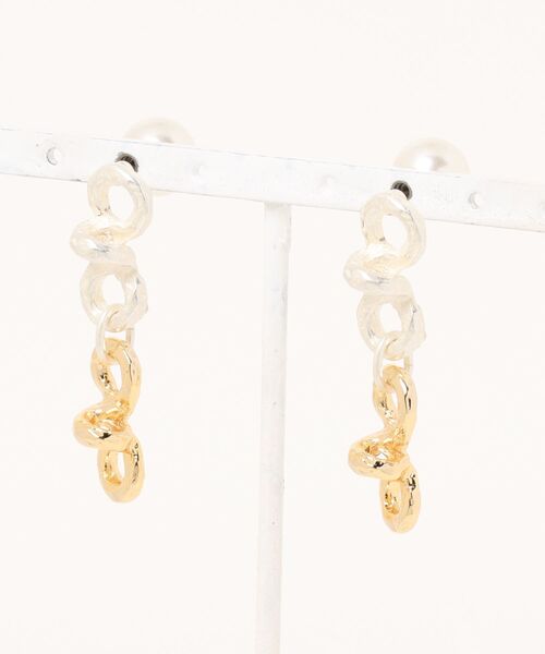 Scrap Book(スクラップブック)の「【Sea’ds mara】Knot hoop pierce(ピアス(両耳用)・レディース・シルバー系その他・FREE)」の1枚目の写真