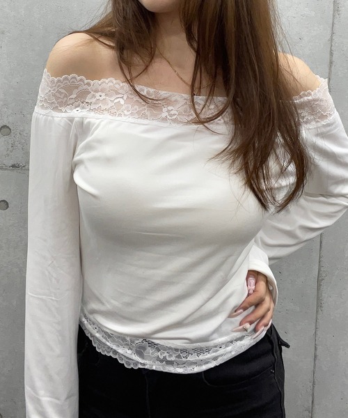ROGER AND RAW(ロジャーアンドロウ)の「レース切替長袖オフショルトップス(Tシャツ/カットソー・レディース・ブラウン/ホワイト/ブラック・FREE)」の15枚目の写真