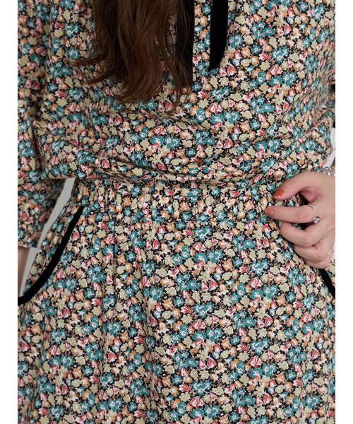 TSUHARU by Samansa Mos2(ツハルバイサマンサモスモス)の「【LIBERTY FABRICS】Floralia柄ギャザースカート(スカート・レディース・ブルー/レッド・F)」の16枚目の写真