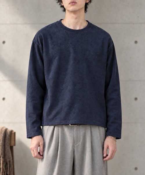 MONO-MART(モノマート)の「ソフトフェード コンパクトフィット クルーネック長袖カットソー<イージーケア・UVカット>(Tシャツ/カットソー・メンズ・ダークグレー/ダークブラウン/ブラック/ダークネイビー/グレイッシュブルー/アイボリー/ダークオリーブ・S/L/M)」の7枚目の写真