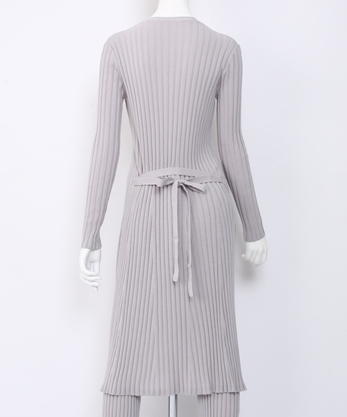 Chico（チコ）の「リブニットロングカーディガン（Tシャツ/カットソー・レディース・ライトグレー/ピンクベージュ・FREE）」の3枚目の写真