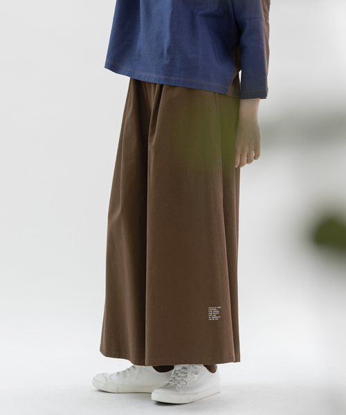 nop de nod(ノップドゥノッド)の「フレアーマキシパンツ(その他パンツ・レディース・インディゴブルー/ブラック/ダークブラウン/ライトベージュ・M)」の14枚目の写真