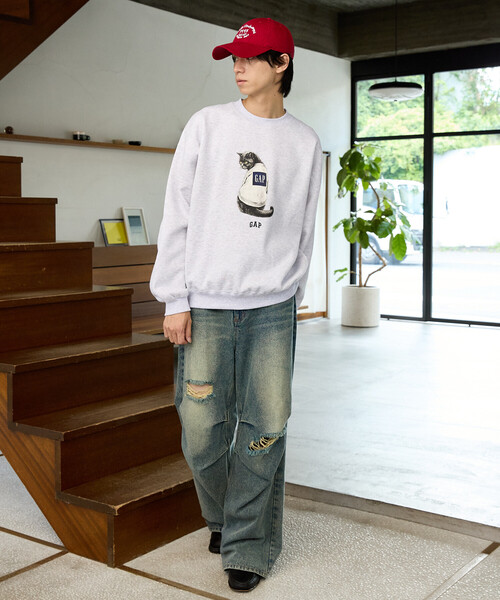 GAP(ギャップ)の「PUBLUX × GAP/ギャップ 別注 キャット グラフィック プリント 裏起毛 スウェット 限定展開(スウェット・メンズ・ブラウン/ネイビー/ピンク/ライトグレー・SMALL/MEDIUM/LARGE)」の22枚目の写真