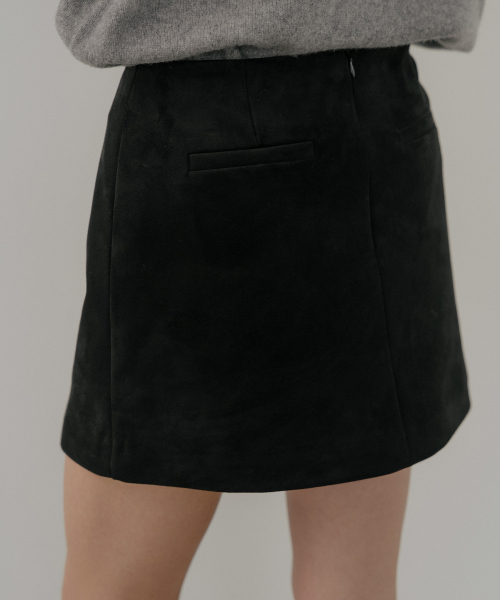 TILL I DIE（ティルアイダイ）の「Suede a-line mini skirt [TIFA06SK02]_Black（スカート・レディース・ブラック・MEDIUM/SMALL）」の2枚目の写真