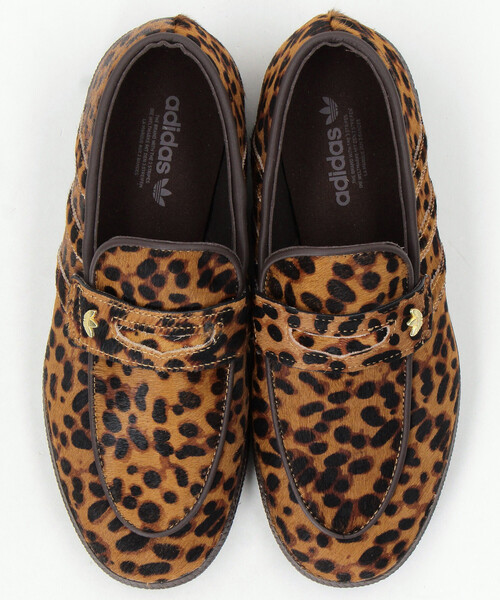 adidas（アディダス）の「adidas/アディダス HANDBALL SPEZIAL LOAFER W[22.5-24.5cm展開] / ハンドボール スペツィアル ローファー（ローファー・レディース・キャメル・23.5cm/24.5cm/24.0cm）」の2枚目の写真