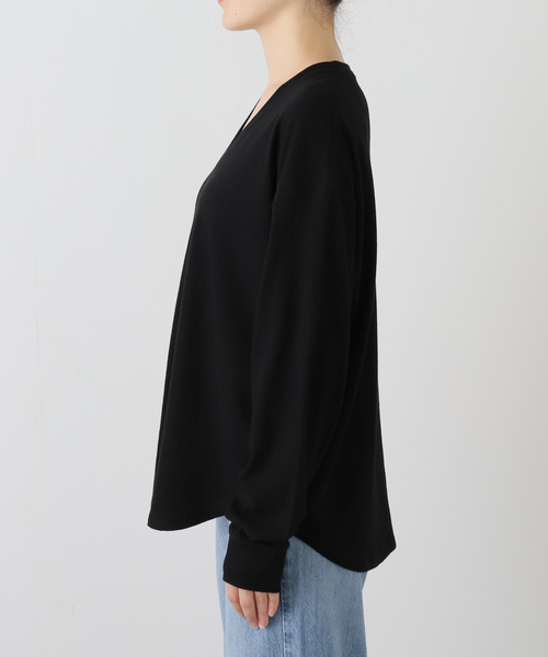 FRAMeWORK（フレームワーク）の「≪追加≫ラフィー天竺Vネックプルオーバー（Tシャツ/カットソー・レディース・ホワイト/ブラック・FREE）」の18枚目の写真