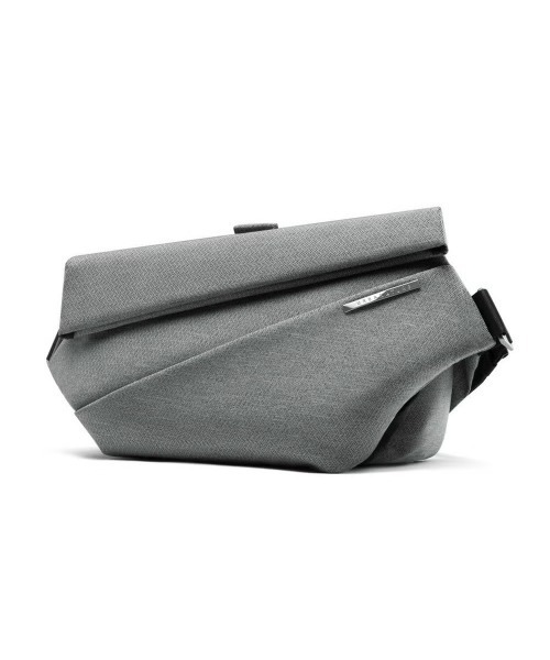 SAC'S BAR セレクト(サックスバーセレクト)の「【NIID/ニード】 R1 PRO NIID URBANATURE|11インチ スリングバッグ ショルダーバッグ 当社限定カラー有り(ボディバッグ/ウエストポーチ・メンズ・ネイビー/ブラック/グレー・FREE)」の2枚目の写真