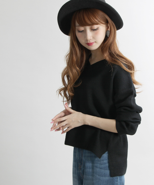 WEGO（ウィゴー）の「WEGO/Vネックニット（ニット/セーター・レディース・オフホワイト/杢グレー/ピンク/サックスブルー/ブラック・FREE）」の2枚目の写真