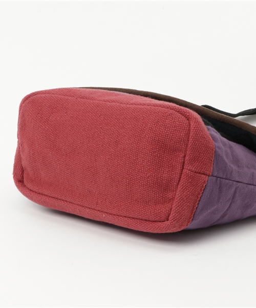 チャイハネ（チャイハネ）の「【チャイハネ】チェクルボディバッグ / ショルダーバッグ（ショルダーバッグ・レディース・ネイビー/パープル/オフホワイト・FREE）」の10枚目の写真