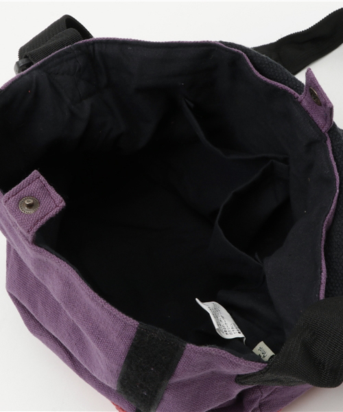 チャイハネ（チャイハネ）の「【チャイハネ】チェクルボディバッグ / ショルダーバッグ（ショルダーバッグ・レディース・ネイビー/パープル/オフホワイト・FREE）」の4枚目の写真