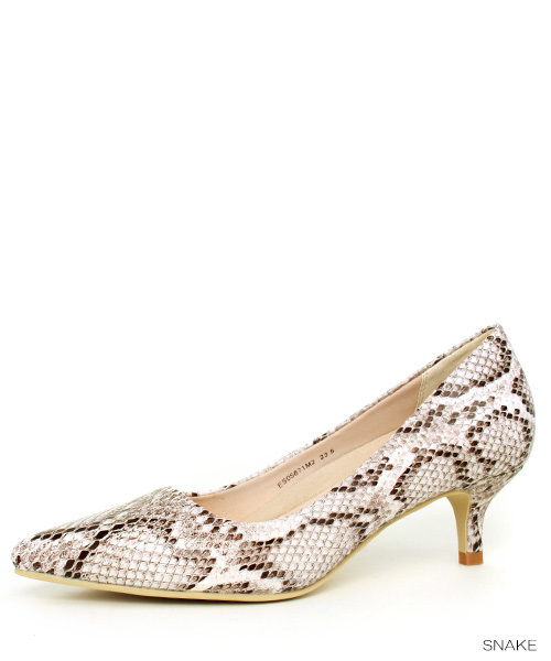 RANDA（ランダ）の「ストレスフリー/ポインテッドトゥプレーンパンプス（パンプス・レディース・ブラック/ベージュ/ネイビー/ブラウン/グレー/パイソン/ライトグレー/レッド/カーキ/ブラック系その他/オレンジ/グレー系その他/ピンク/イエロー/ピンクベージュ/ベージュ系その他/シルバー系その他/プラム/パープル・22/25/23.5/25.5/22.5/23/24/24.5/21/21.5）」の19枚目の写真