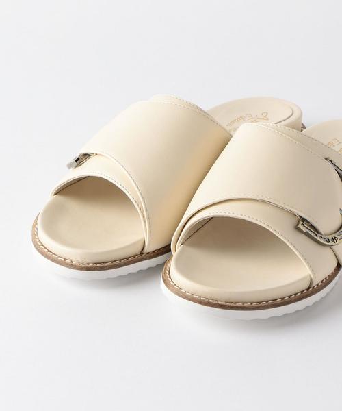 Another Edition(アナザーエディション)の「ビッグメタルバックルサンダル ◆(サンダル・レディース・オフホワイト/ブラック/マスタード・LARGE/SMALL/MEDIUM)」の5枚目の写真