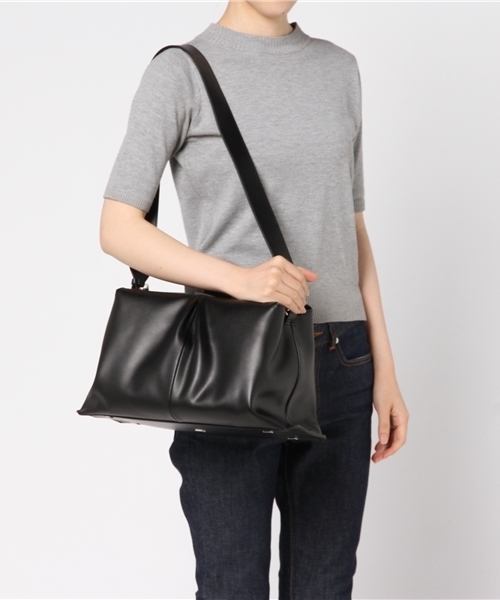 22 OCTOBRE（ヴァンドゥ－オクトーブル）の「ファーハンドルストラップバッグ（ハンドバッグ・レディース・ブラック/ベージュ・FREE）」の10枚目の写真