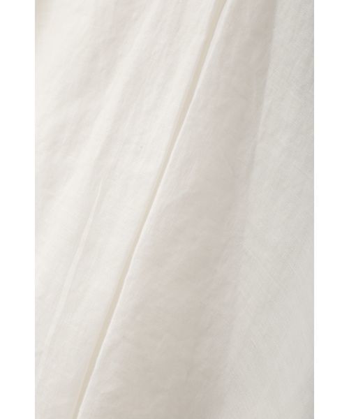 NATURAL BEAUTY BASIC（ナチュラルビューティーベーシック）の「フレンチリネン スキッパーブラウス（シャツ/ブラウス・レディース・ホワイト系その他/オフホワイト/ピンク/ブルー/カーキ・MEDIUM）」の22枚目の写真