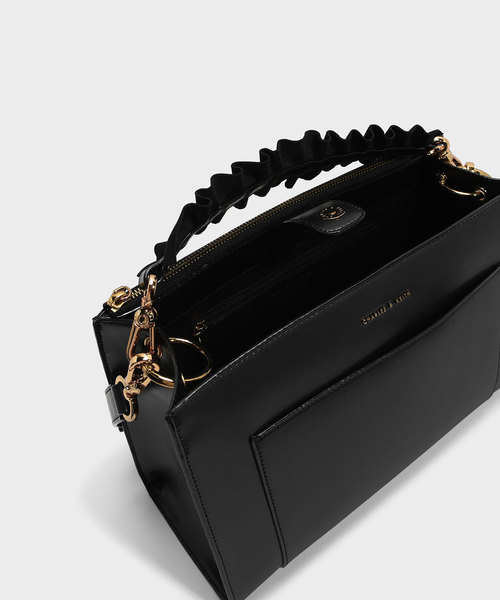 CHARLES & KEITH(チャールズ & キース)の「ラッフルハンドルバッグ / RUFFLE HANDLE BAG(ハンドバッグ・レディース・ピンク/ブルー/ブラック・L)」の6枚目の写真