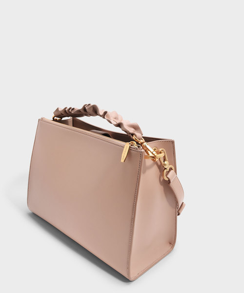 CHARLES & KEITH(チャールズ & キース)の「ラッフルハンドルバッグ / RUFFLE HANDLE BAG(ハンドバッグ・レディース・ピンク/ブルー/ブラック・L)」の13枚目の写真