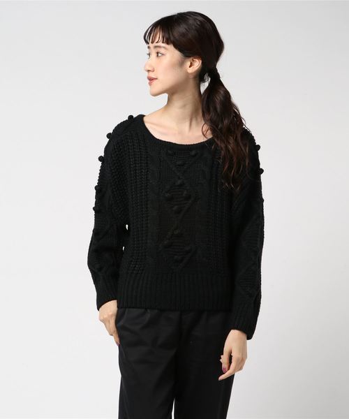 archives（アルシーヴ）の「ポンポン付きケーブル編み（ニット/セーター・レディース・ブラック/ベージュ/アイボリー・MEDIUM）」の9枚目の写真