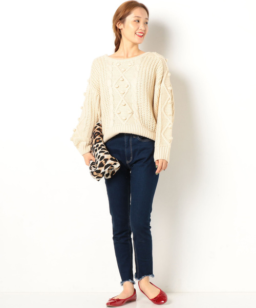 archives（アルシーヴ）の「ポンポン付きケーブル編み（ニット/セーター・レディース・ブラック/ベージュ/アイボリー・MEDIUM）」の15枚目の写真