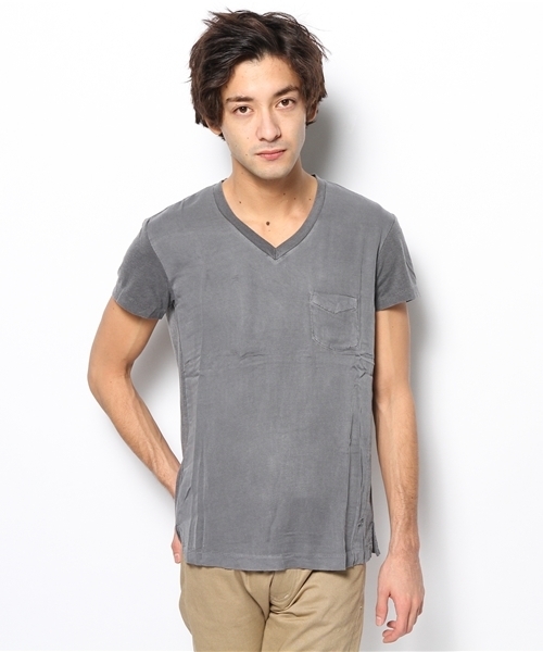 PLST(プラステ)の「Men ポケット付Vネック切替半袖カットソー(Tシャツ/カットソー・メンズ・ダークグレー/ライトグレー/ダークネイビー・LARGE/X-LARGE/SMALL/MEDIUM)」の1枚目の写真