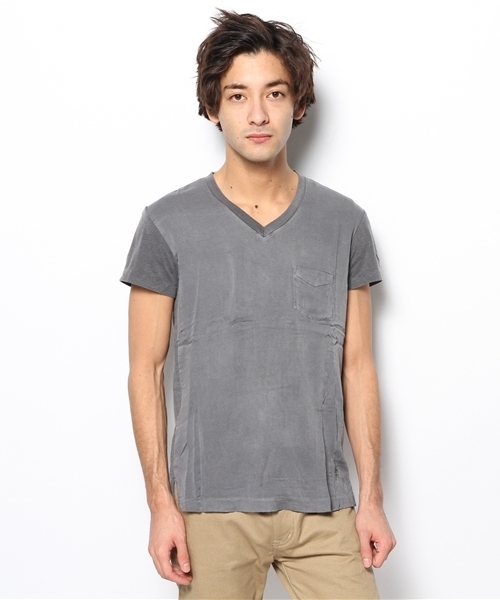 PLST(プラステ)の「Men ポケット付Vネック切替半袖カットソー(Tシャツ/カットソー・メンズ・ダークグレー/ライトグレー/ダークネイビー・LARGE/X-LARGE/SMALL/MEDIUM)」の8枚目の写真