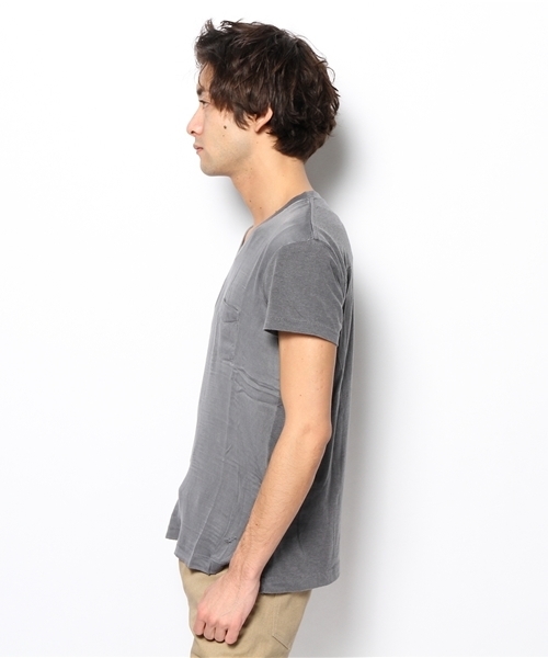 PLST(プラステ)の「Men ポケット付Vネック切替半袖カットソー(Tシャツ/カットソー・メンズ・ダークグレー/ライトグレー/ダークネイビー・LARGE/X-LARGE/SMALL/MEDIUM)」の9枚目の写真