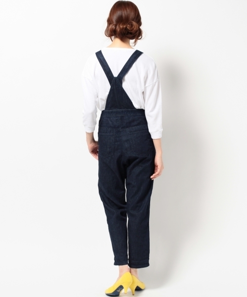 Another Edition(アナザーエディション)の「AE C DNM OVERALL Я# ◆(サロペット/オーバーオール・レディース・ブラック/ネイビー・SMALL/MEDIUM)」の4枚目の写真