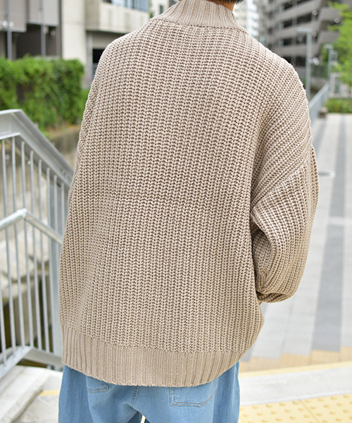 kutir(クティール)の「ハーフジップビッグニット(ニット/セーター・メンズ・ブラック/ベージュ/アイボリー・MEDIUM/LARGE/X-LARGE)」の11枚目の写真